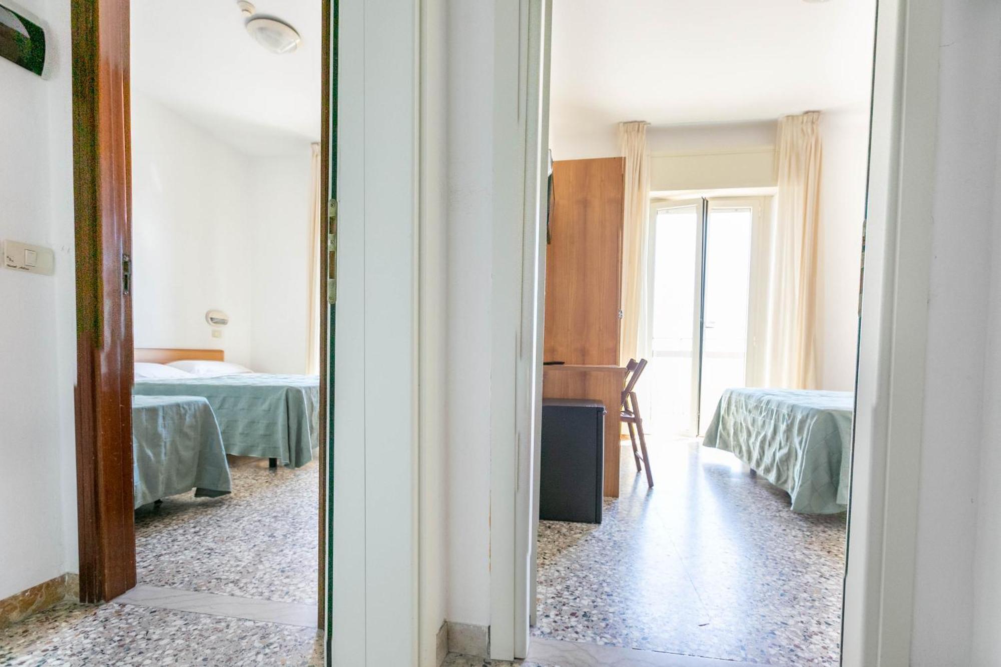 Hotel Atlas Rimini Exterior photo