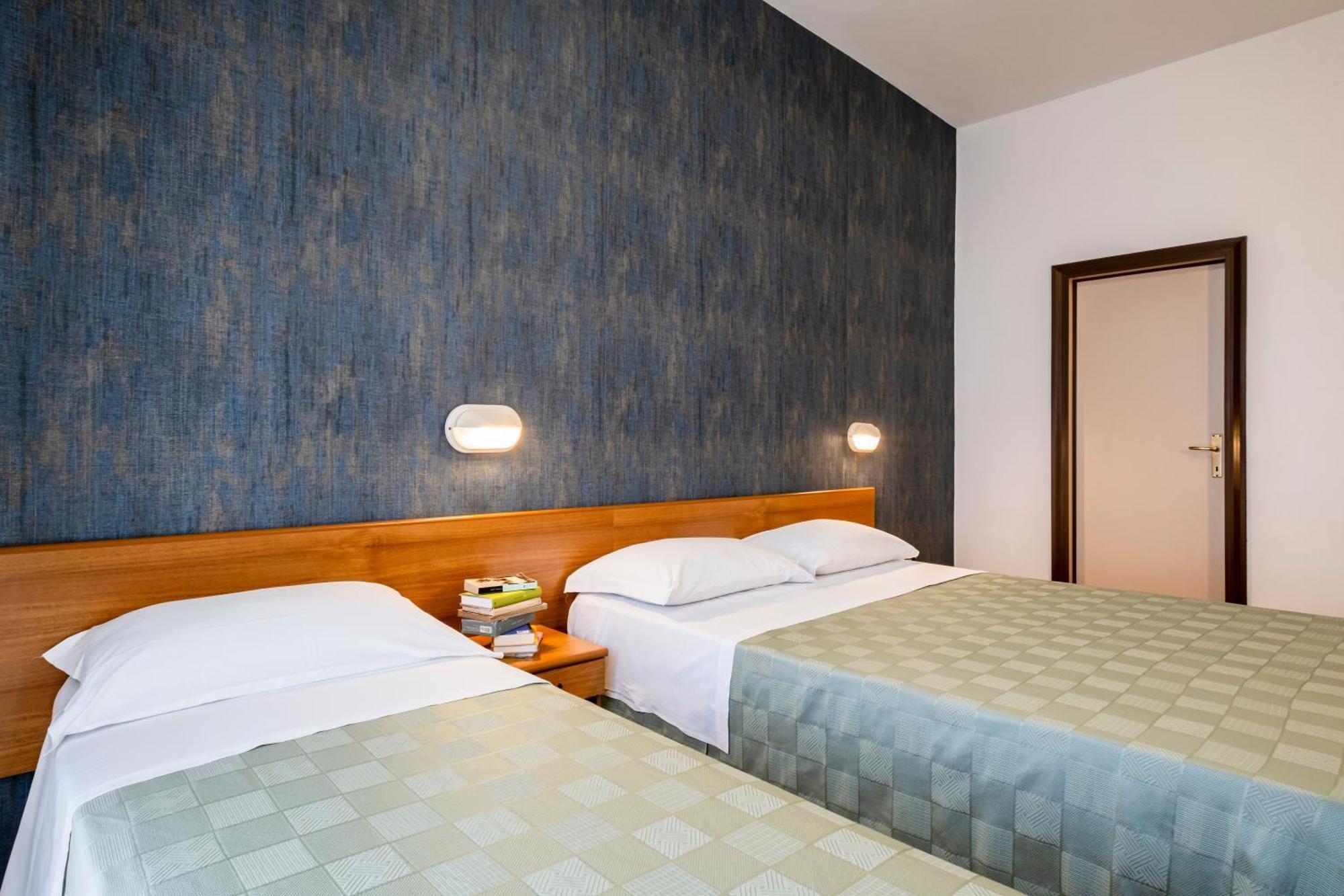 Hotel Atlas Rimini Exterior photo
